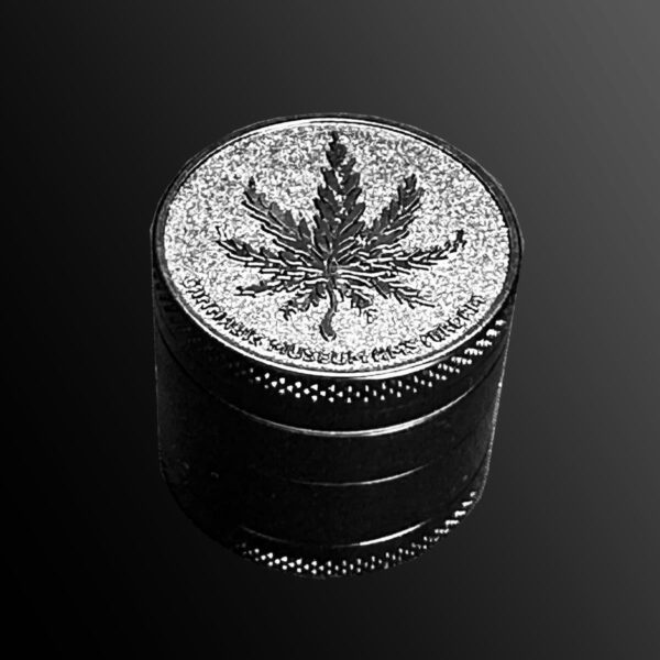 Cannabis Museum Leaf Travel Grinder BK